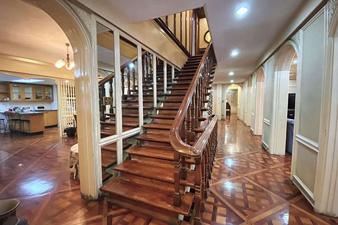 6 Bedroom House for Sale in Phil-Am, Quezon City, Metro Manila near MRT-3 North Avenue – photo 8