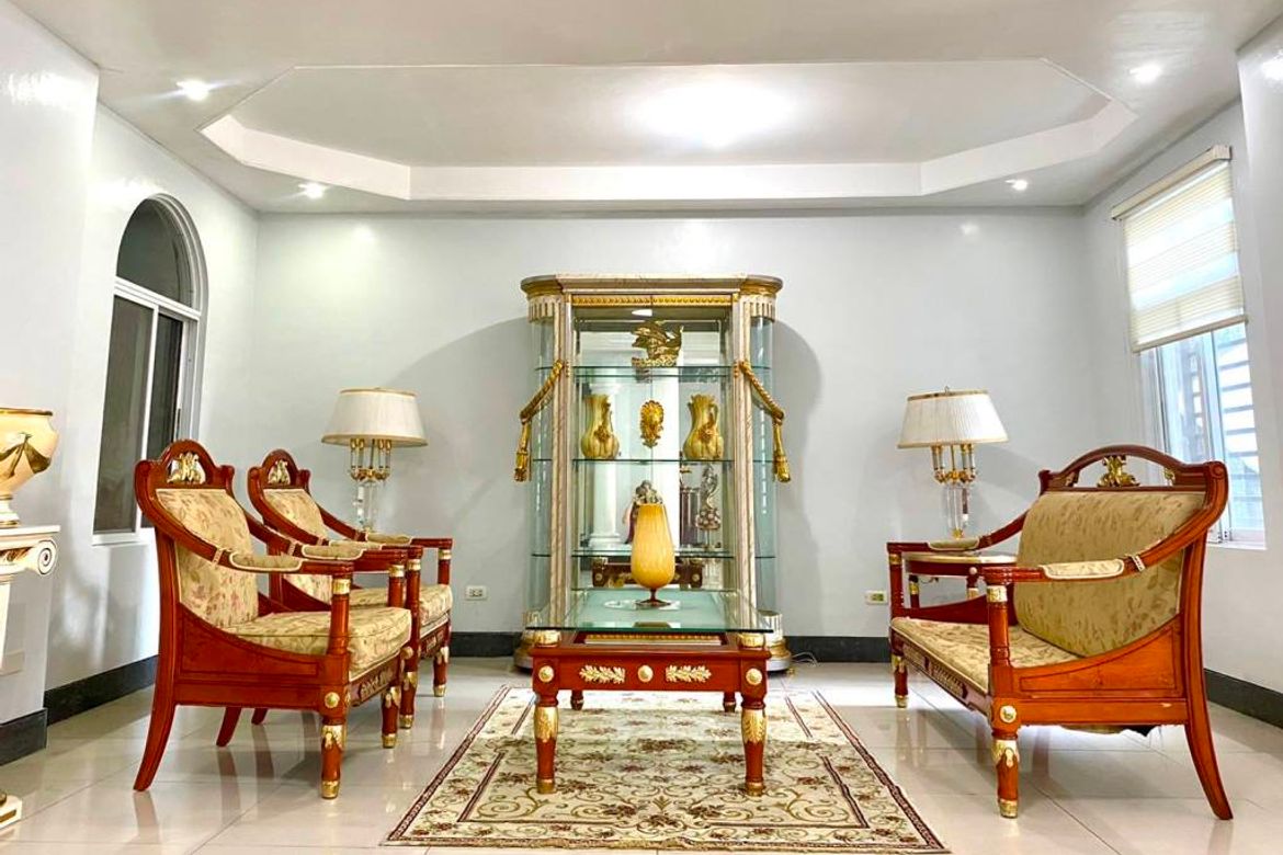 6 Bedroom House for Sale in Pilar, Las Piñas, Metro Manila – photo 5