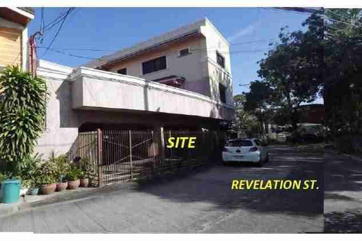 6 Bedroom House for Sale in Pilar, Las Piñas, Metro Manila
