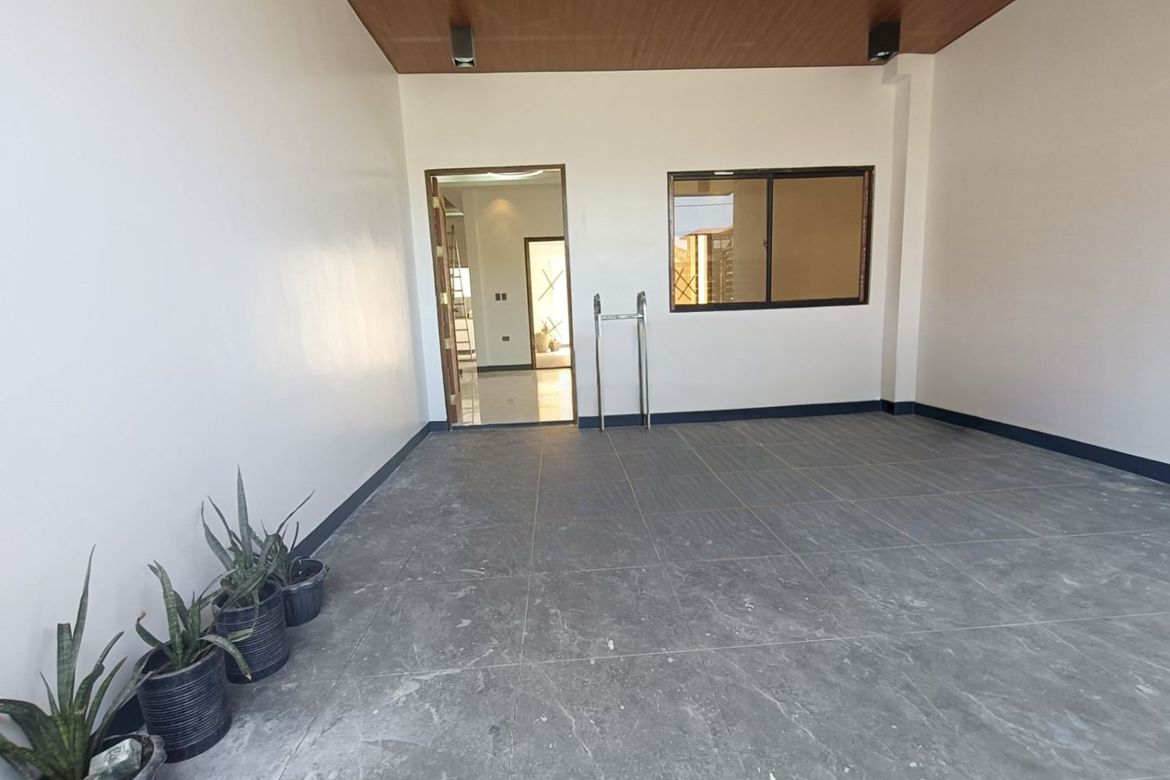 6 Bedroom House for Sale in Pinagbuhatan, Pasig, Metro Manila – photo 2