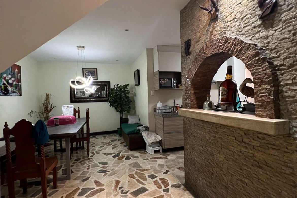 6 Bedroom House for Sale in Plainview, Mandaluyong, Metro Manila – photo 3