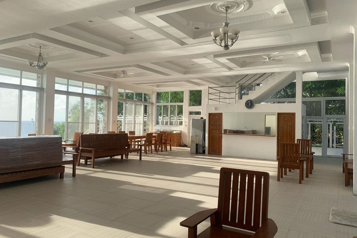 6 Bedroom House for Sale in Poblacion, Compostela, Cebu – photo 2