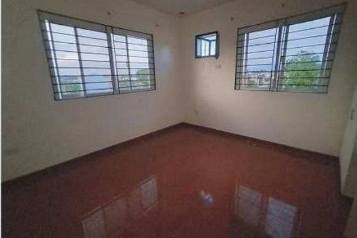 6 Bedroom House for Sale in Poblacion Sur, Santa Barbara, Pangasinan – photo 3