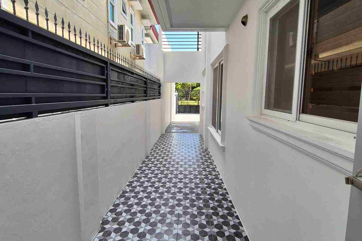 6 Bedroom House for Sale in Pulung Cacutud, Angeles, Pampanga – photo 6
