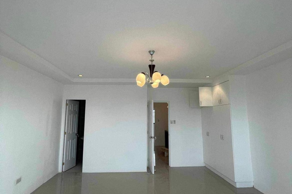 6 Bedroom House for Sale in Quiapo, Manila, Metro Manila near LRT-1 Carriedo – photo 4