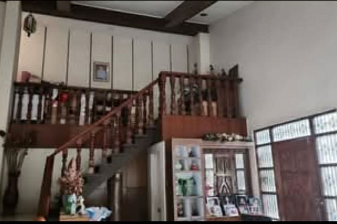6 Bedroom House for Sale in Saint Ignatius, Quezon City, Metro Manila – photo 5