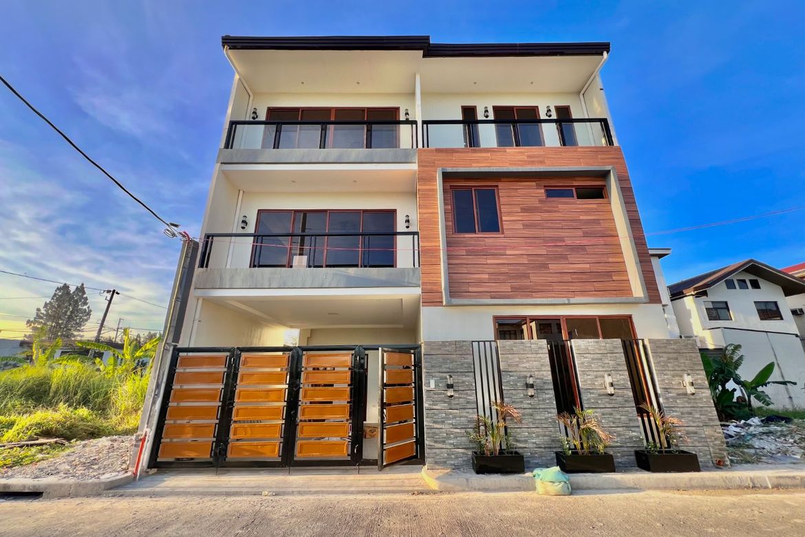 6 Bedroom House for Sale in San Andres, Cainta, Rizal