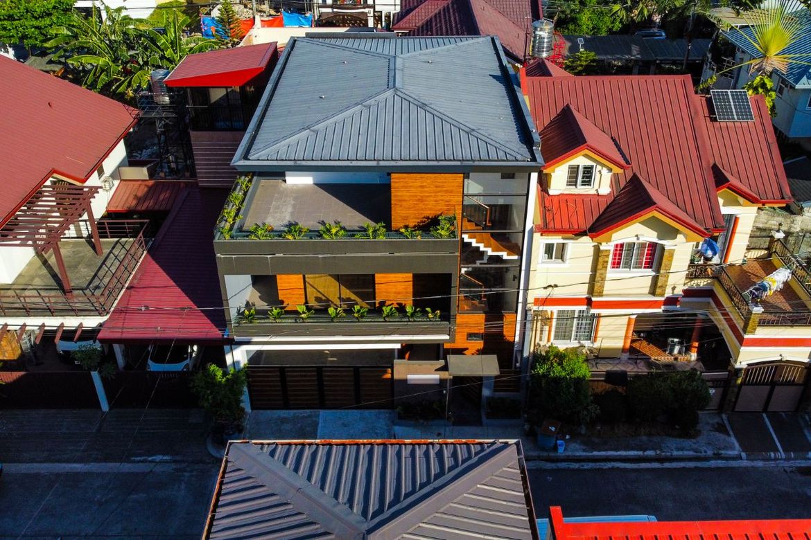 6 Bedroom House for Sale in San Andres, Cainta, Rizal