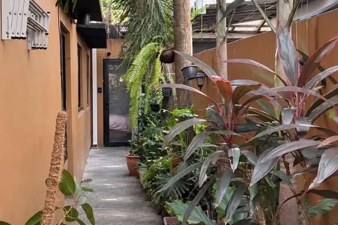 6 Bedroom House for Sale in San Dionisio, Parañaque, Metro Manila – photo 8