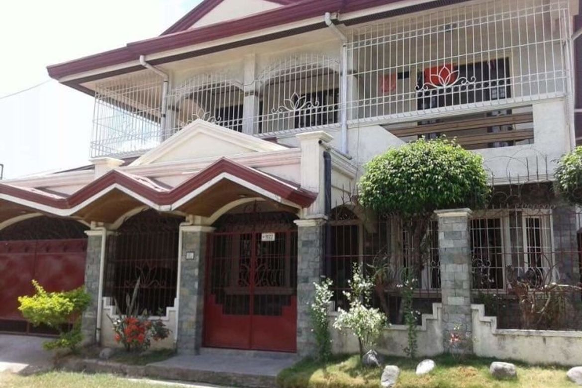 6 Bedroom House for Sale in San Francisco, Mabalacat, Pampanga