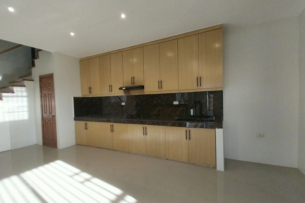 6 Bedroom House for Sale in San Isidro, Cainta, Rizal – photo 7