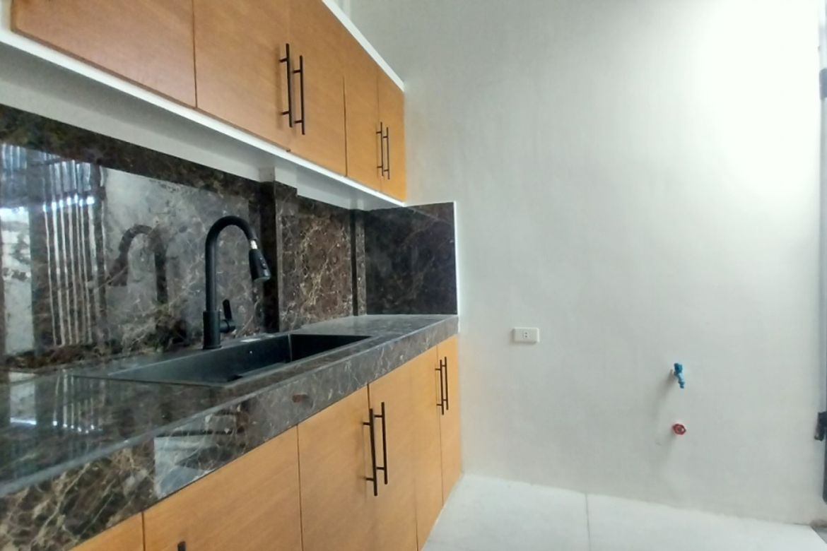 6 Bedroom House for Sale in San Isidro, Cainta, Rizal – photo 8