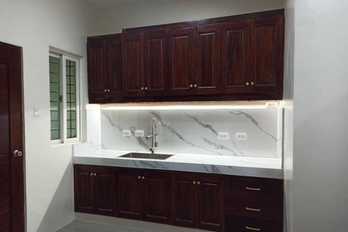 6 Bedroom House for Sale in San Juan, Cainta, Rizal – photo 3