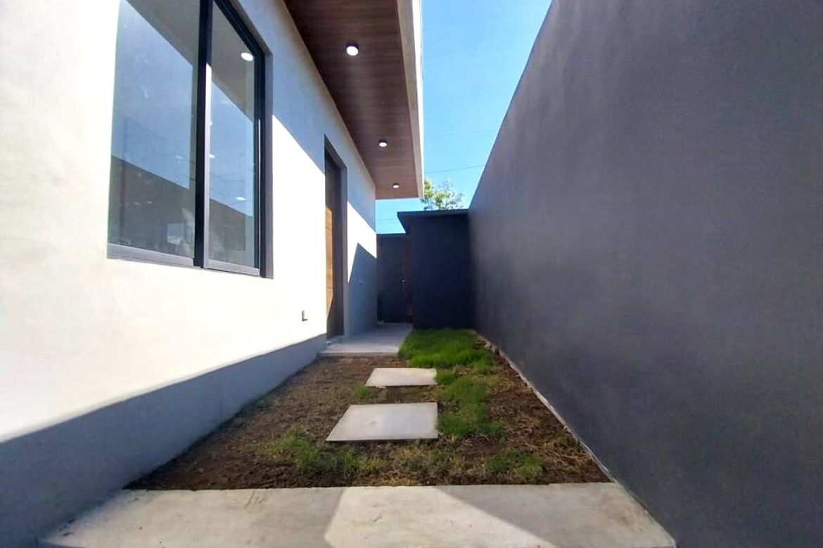 6 Bedroom House for Sale in San Juan, Taytay, Rizal – photo 7