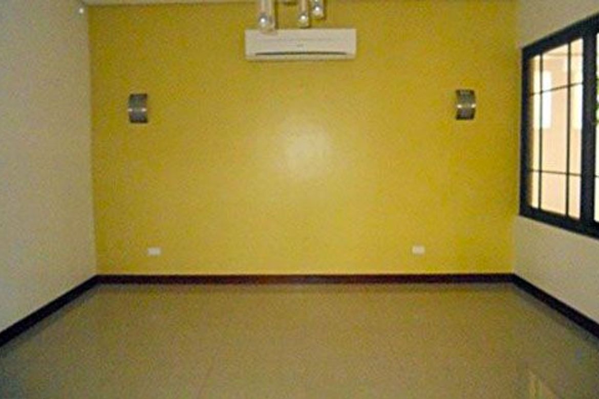 6 Bedroom House for Sale in San Lorenzo, Makati, Metro Manila near MRT-3 Ayala – photo 6