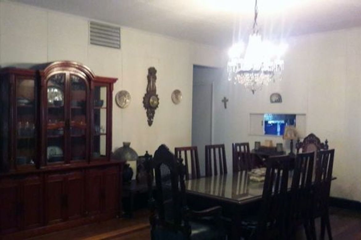6 Bedroom House for Sale in San Lorenzo, Makati, Metro Manila near MRT-3 Ayala – photo 8