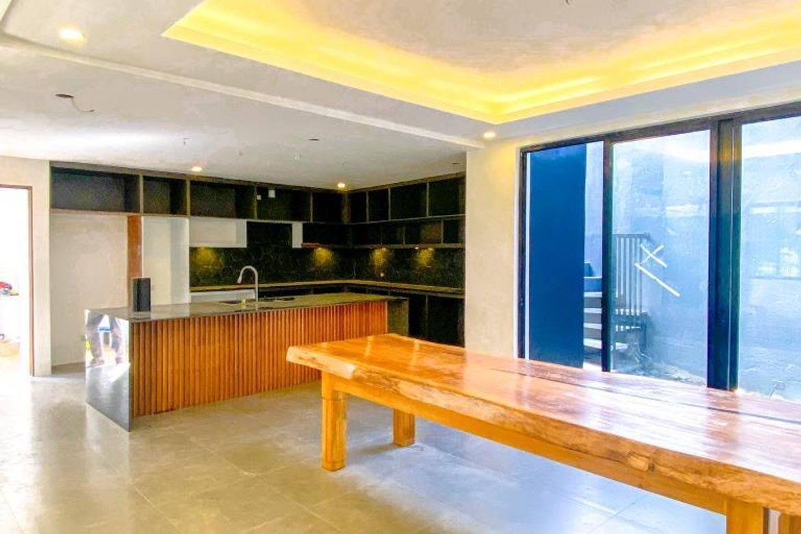 6 Bedroom House for Sale in San Miguel, Pasig, Metro Manila – photo 4