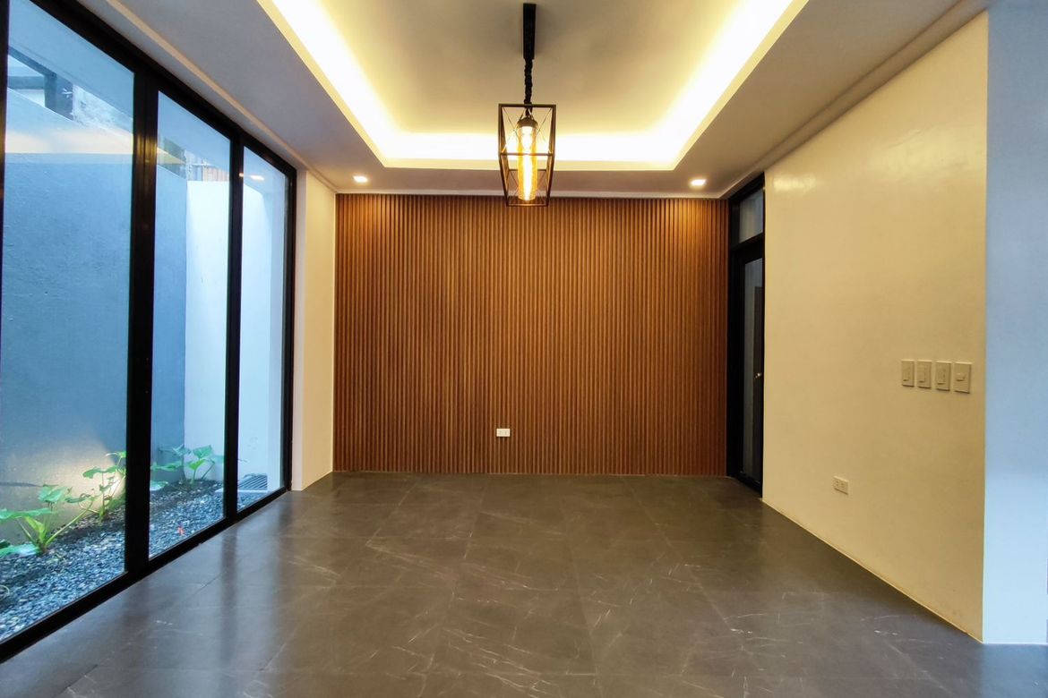 6 Bedroom House for Sale in San Miguel, Pasig, Metro Manila – photo 8