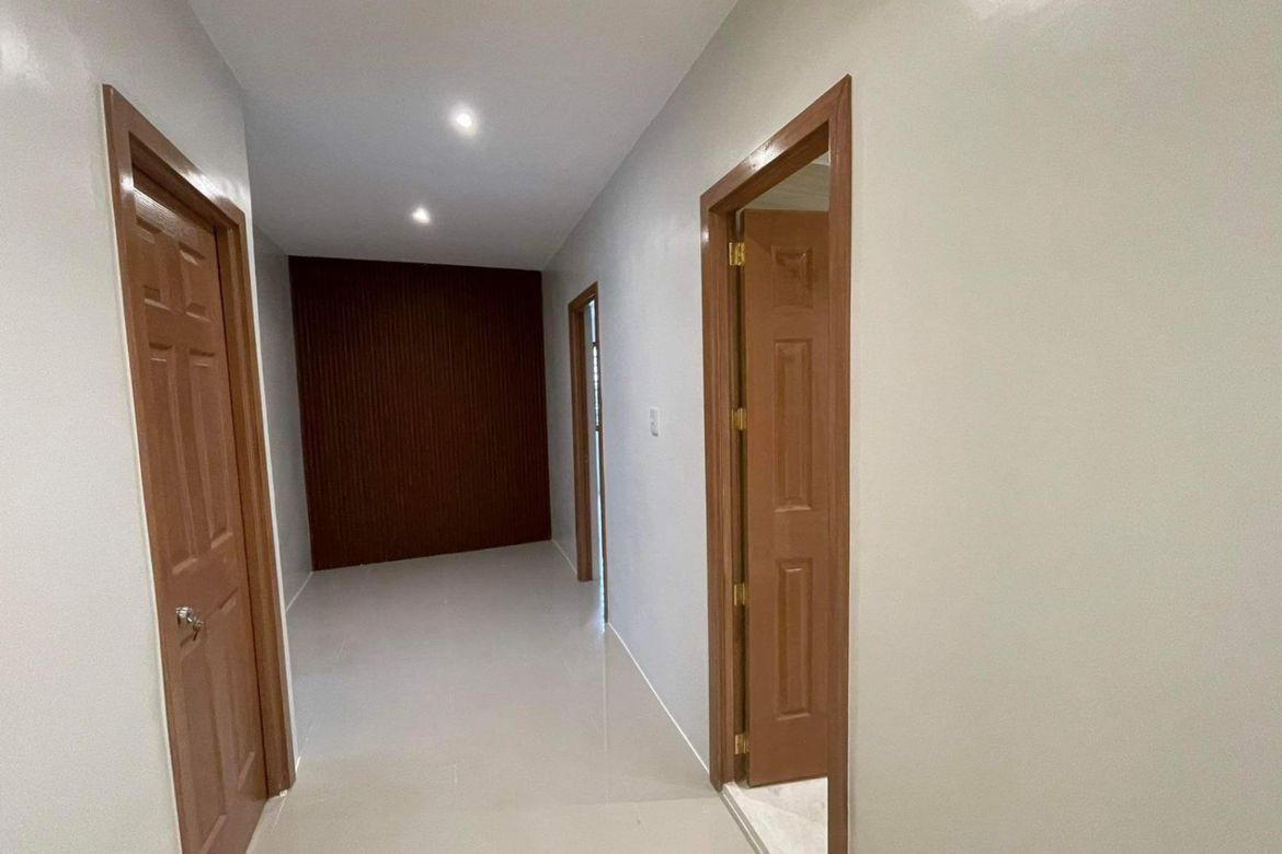 6 Bedroom House for Sale in San Nicolas, Pasig, Metro Manila – photo 3