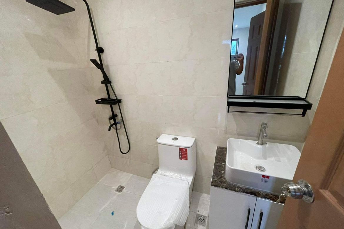 6 Bedroom House for Sale in San Nicolas, Pasig, Metro Manila – photo 8