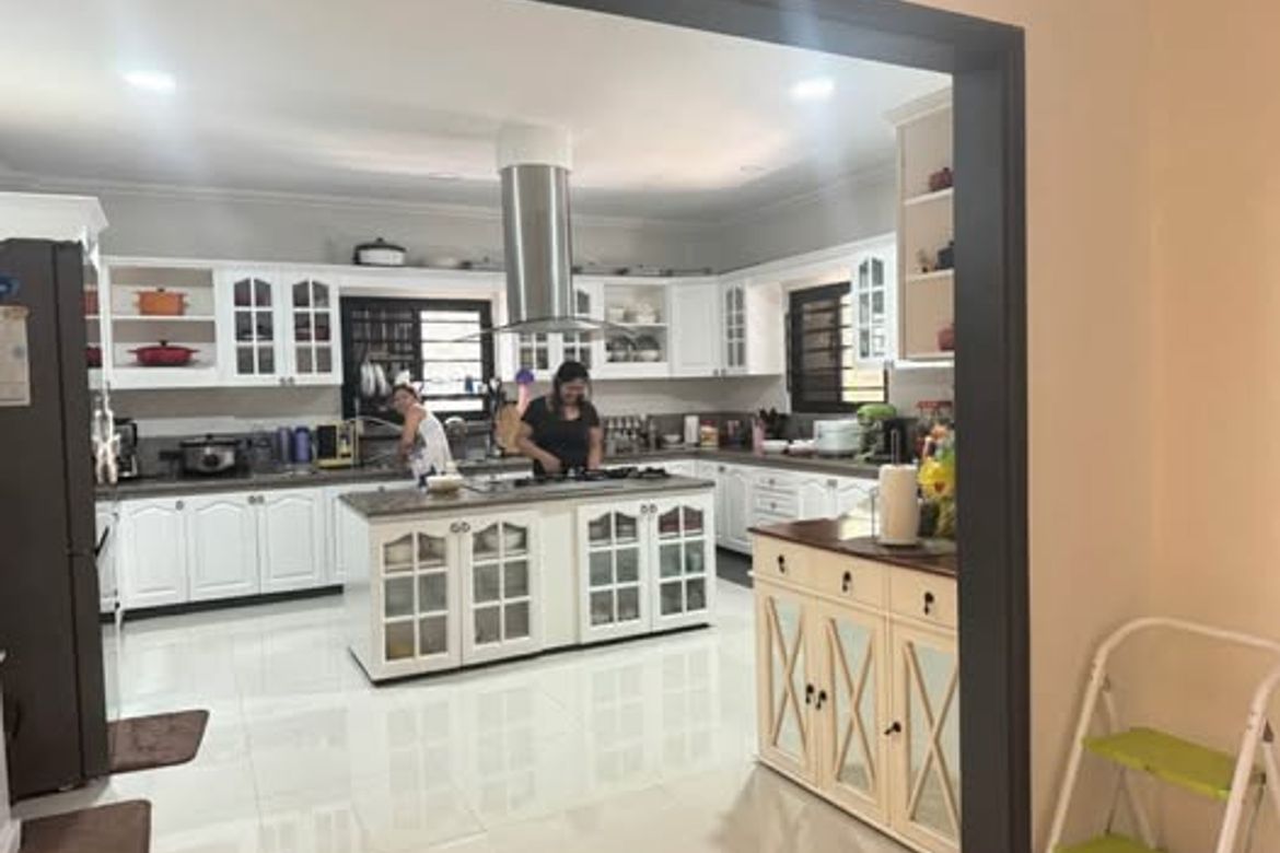6 Bedroom House for Sale in San Roque, Antipolo, Rizal – photo 6