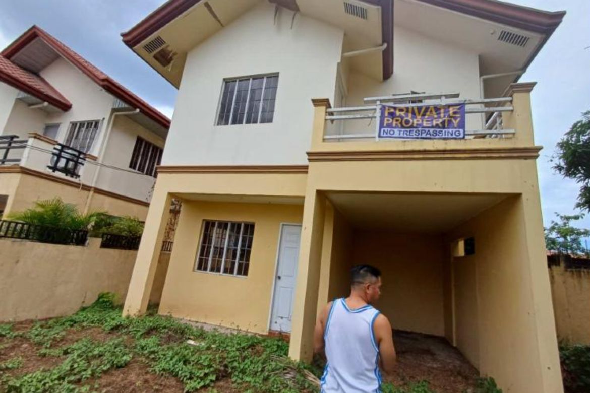 6 Bedroom House for Sale in San Vicente, Tarlac, Tarlac