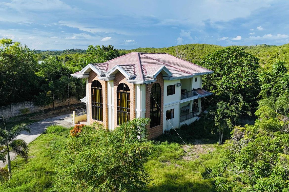 6 Bedroom House for Sale in Santa Cruz, Baclayon, Bohol – photo 2