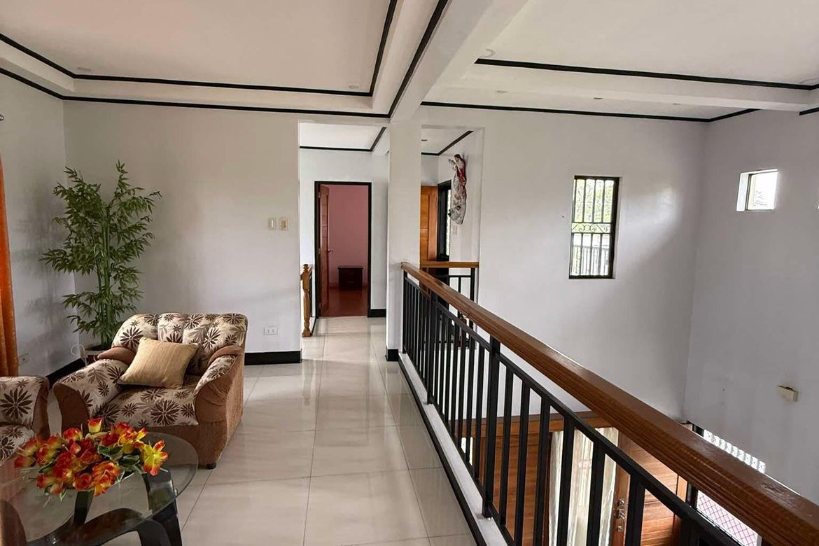 6 Bedroom House for Sale in Santa Maria, Mabalacat, Pampanga