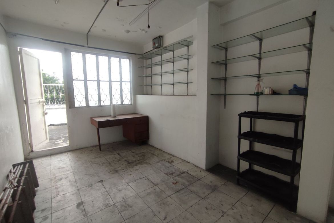 6 Bedroom House for Sale in Santa Mesa, Manila, Metro Manila near LRT-2 V. Mapa – photo 5