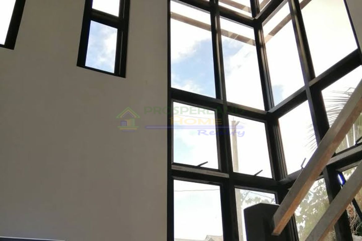 6 Bedroom House for Sale in Santa Rosa, Laguna – photo 3