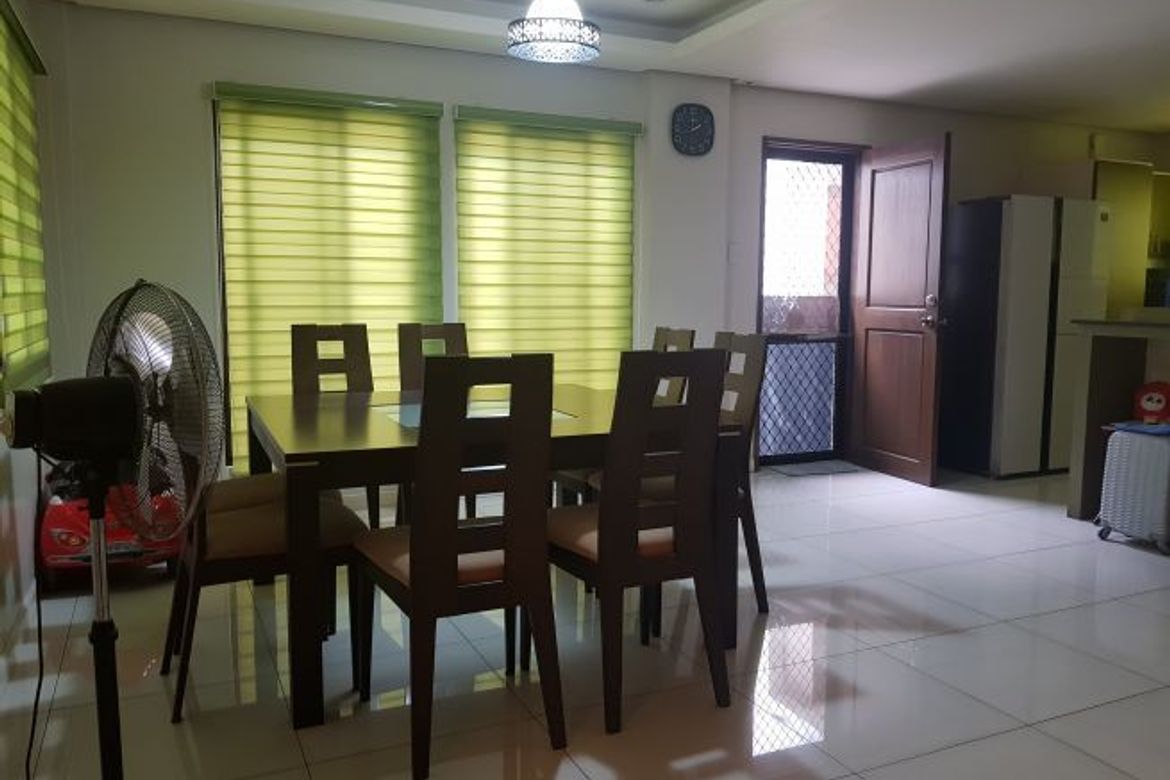 6 Bedroom House for Sale in Santo Domingo, Cainta, Rizal – photo 2