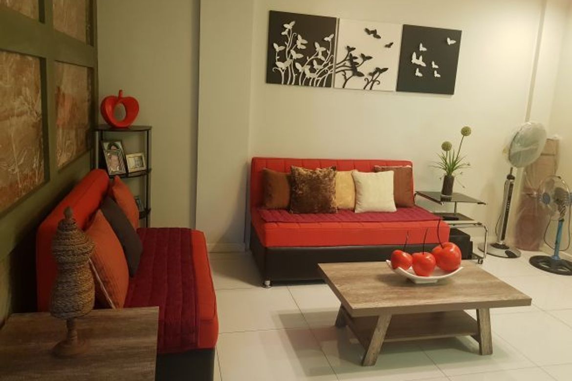 6 Bedroom House for Sale in Santo Domingo, Cainta, Rizal – photo 4