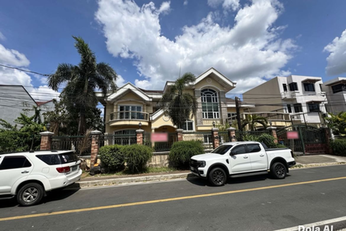 6 Bedroom House for Sale in Santo Niño, Marikina, Metro Manila – photo 3