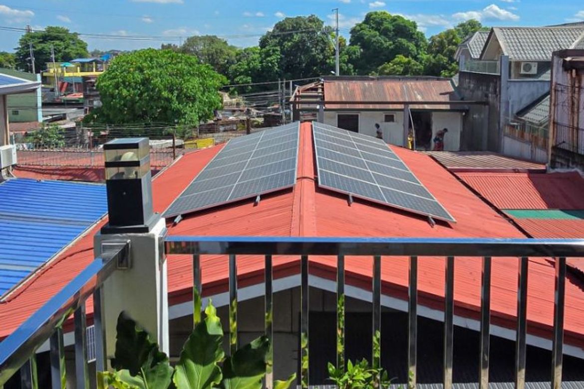 6 Bedroom House for Sale in Sauyo, Quezon City, Metro Manila