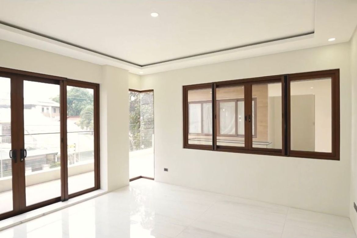 6 Bedroom House for Sale in Socorro, Quezon City, Metro Manila near LRT-2 Araneta Center-Cubao – photo 3