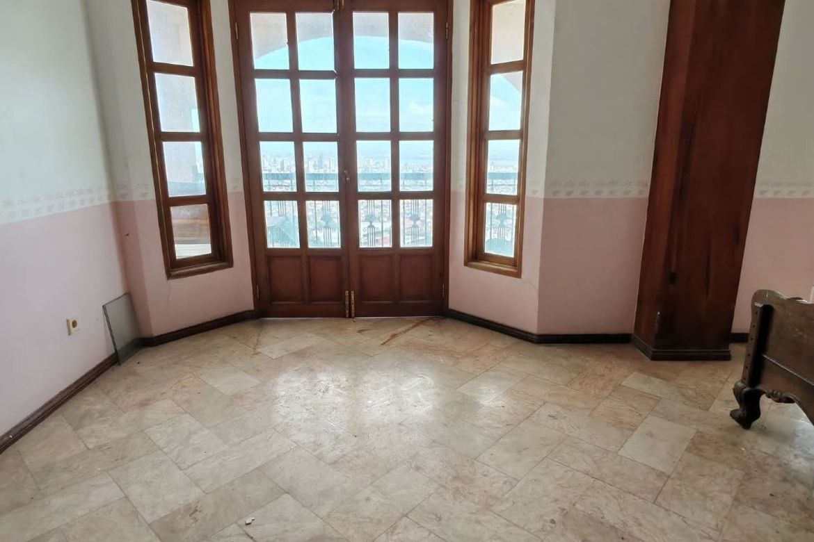 6 Bedroom House for Sale in Tisa, Cebu City, Cebu – photo 8