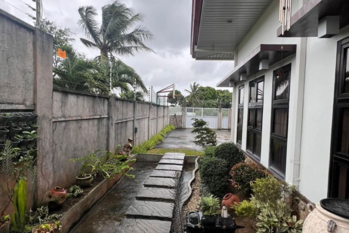 6 Bedroom House for Sale in Tolentino East, Tagaytay, Cavite – photo 5