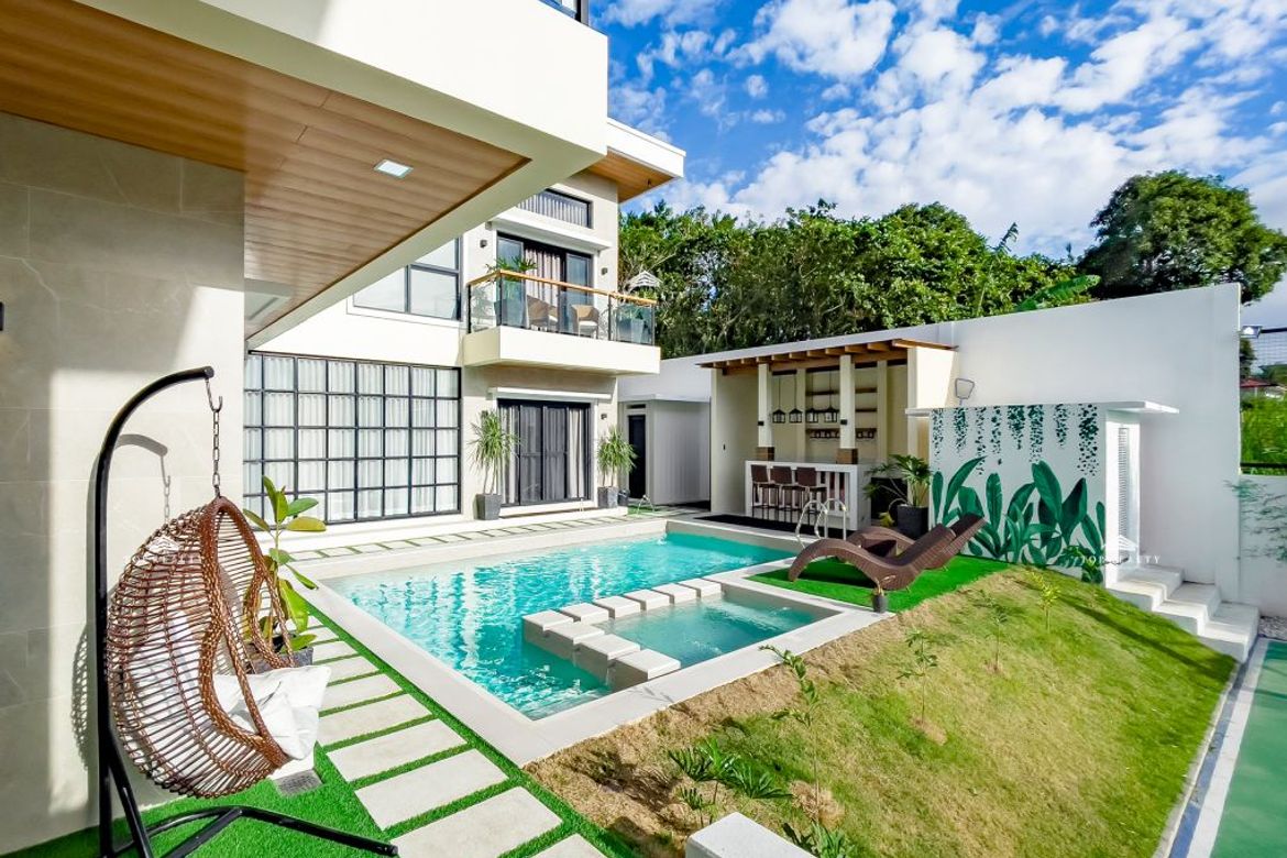 6 Bedroom House for Sale in Tolentino East, Tagaytay, Cavite – photo 2