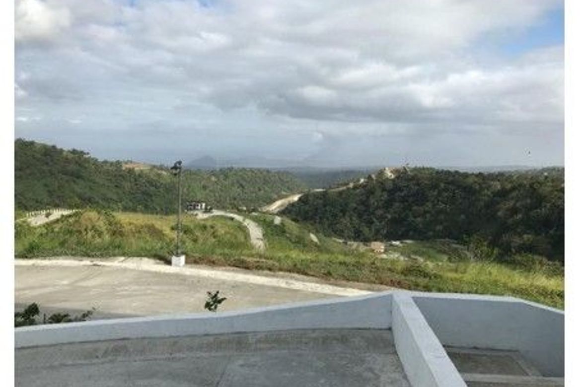 6 Bedroom House for Sale in Twin Lakes, Dayap Itaas, Laurel, Batangas – photo 3