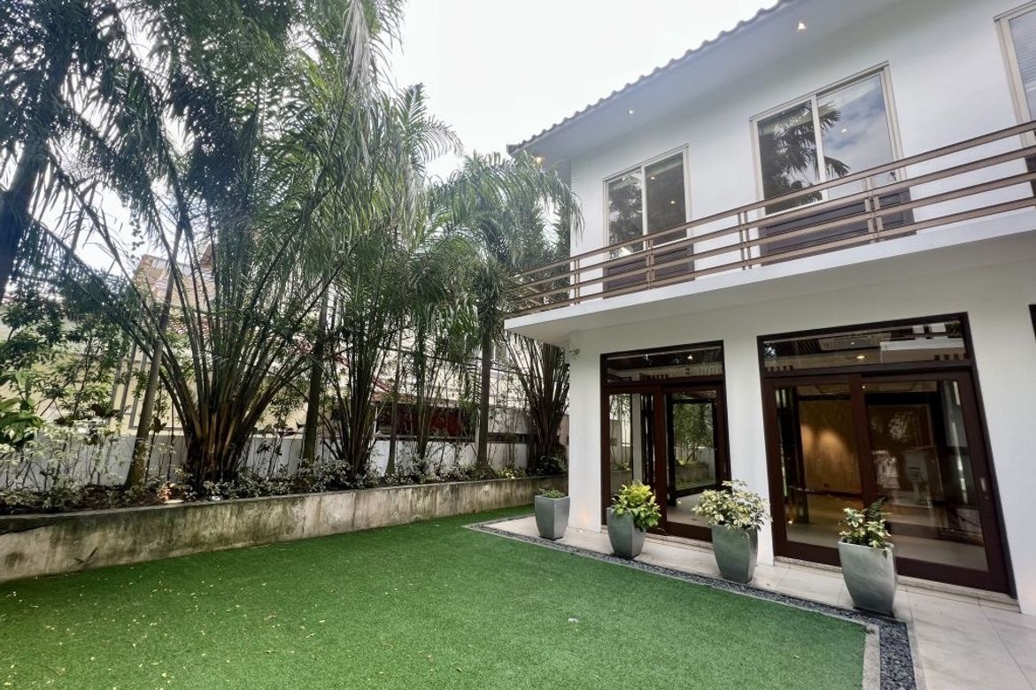 6 Bedroom House for Sale in Ugong Norte, Quezon City, Metro Manila – photo 7