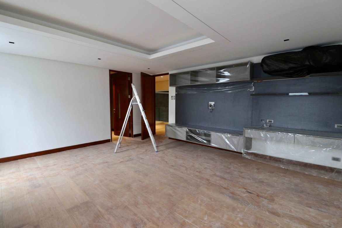 6 Bedroom House for Sale in Ugong Norte, Quezon City, Metro Manila near MRT-3 Ortigas – photo 6