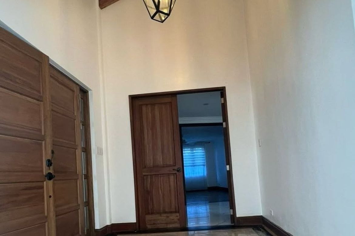 6 Bedroom House for Sale in Ugong, Pasig, Metro Manila – photo 7