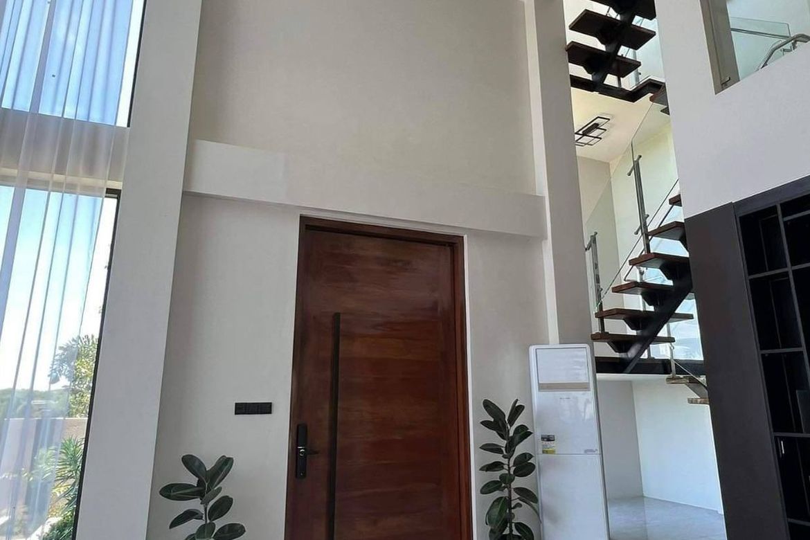 6 Bedroom House for Sale in Urbiztondo, San Juan, La Union – photo 7