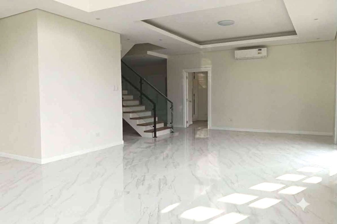 6 Bedroom House for Sale in Versailles Alabang Village, Almanza Dos, Las Piñas, Metro Manila – photo 4