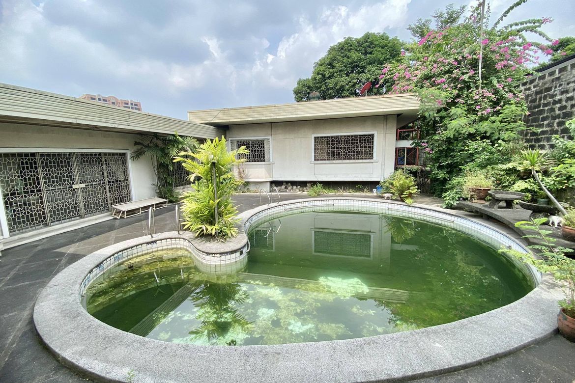 6 Bedroom House for Sale in Wack-Wack Greenhills, Mandaluyong, Metro Manila near MRT-3 Ortigas – photo 8