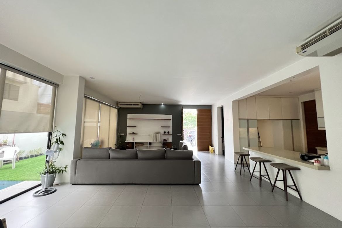 6 Bedroom House for Sale in Western Bicutan, Taguig, Metro Manila – photo 7