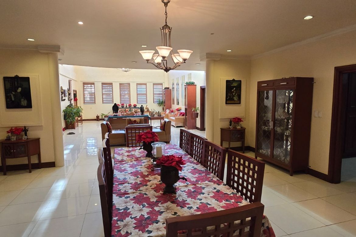 6 Bedroom House for Sale in Western Bicutan, Taguig, Metro Manila – photo 3