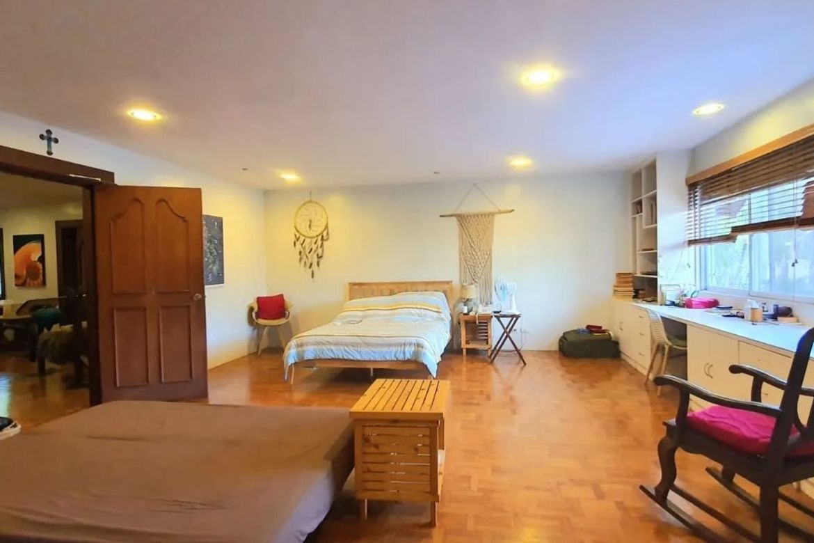 6 Bedroom House for Sale in White Plains, Quezon City, Metro Manila – photo 8