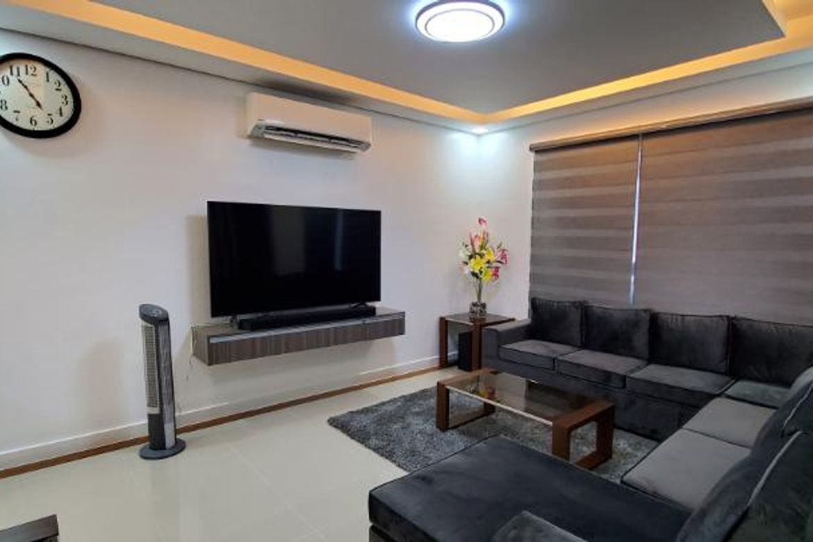 6 Bedroom Townhouse for Sale in Caniogan, Pasig, Metro Manila – photo 4
