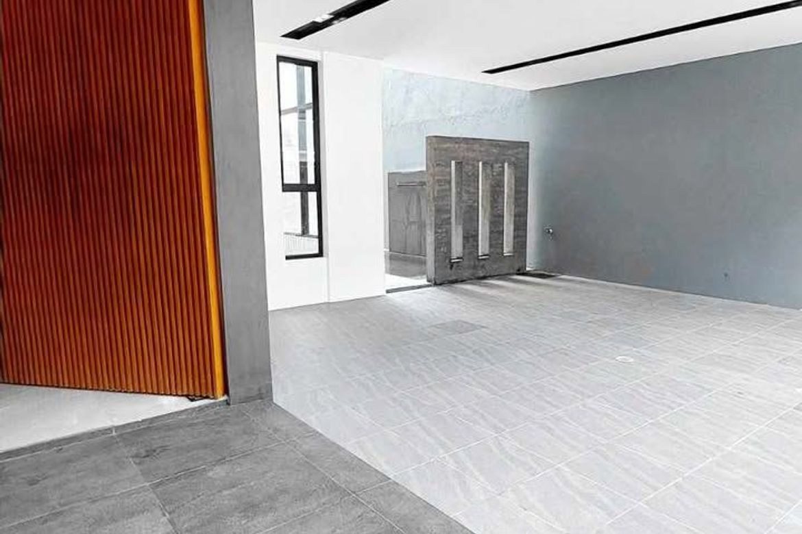 6 Bedroom Townhouse for Sale in Greenwoods Executive Village, San Miguel, Pasig, Metro Manila – photo 5